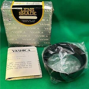 Yashica Lens Shade 57mm Slip On Type Original Box For Electro 35 New